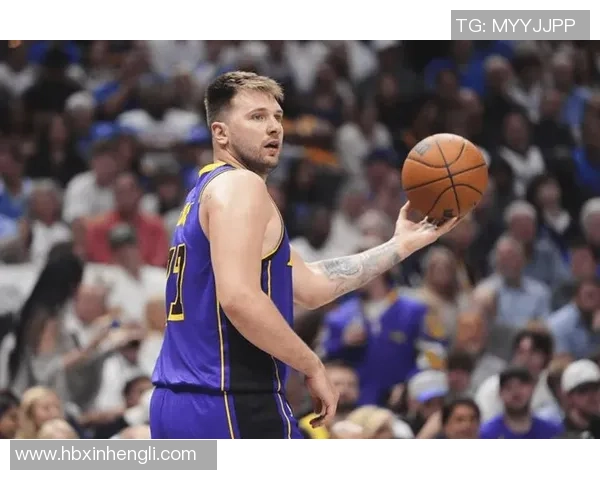 东契奇复出轰44+12+6，张伯伦后首人！湖人渐至佳境，艾顿却迷失了